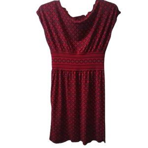 Red Cap Sleeve Pullover Dress w/Black Geometric Print